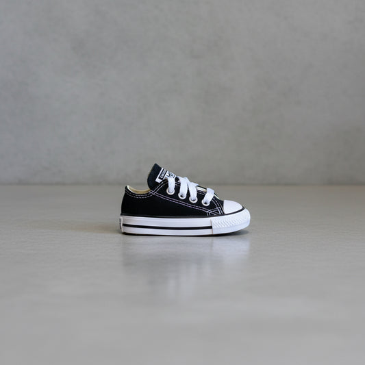 Tenis Converse OX Negro 7J235C Bebe