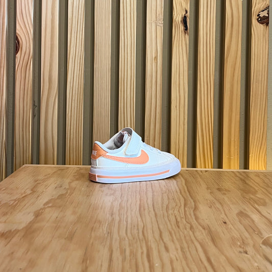 Tenis Nike Court legacy tdv DA5382 130 Blanco Durazno Bebe
