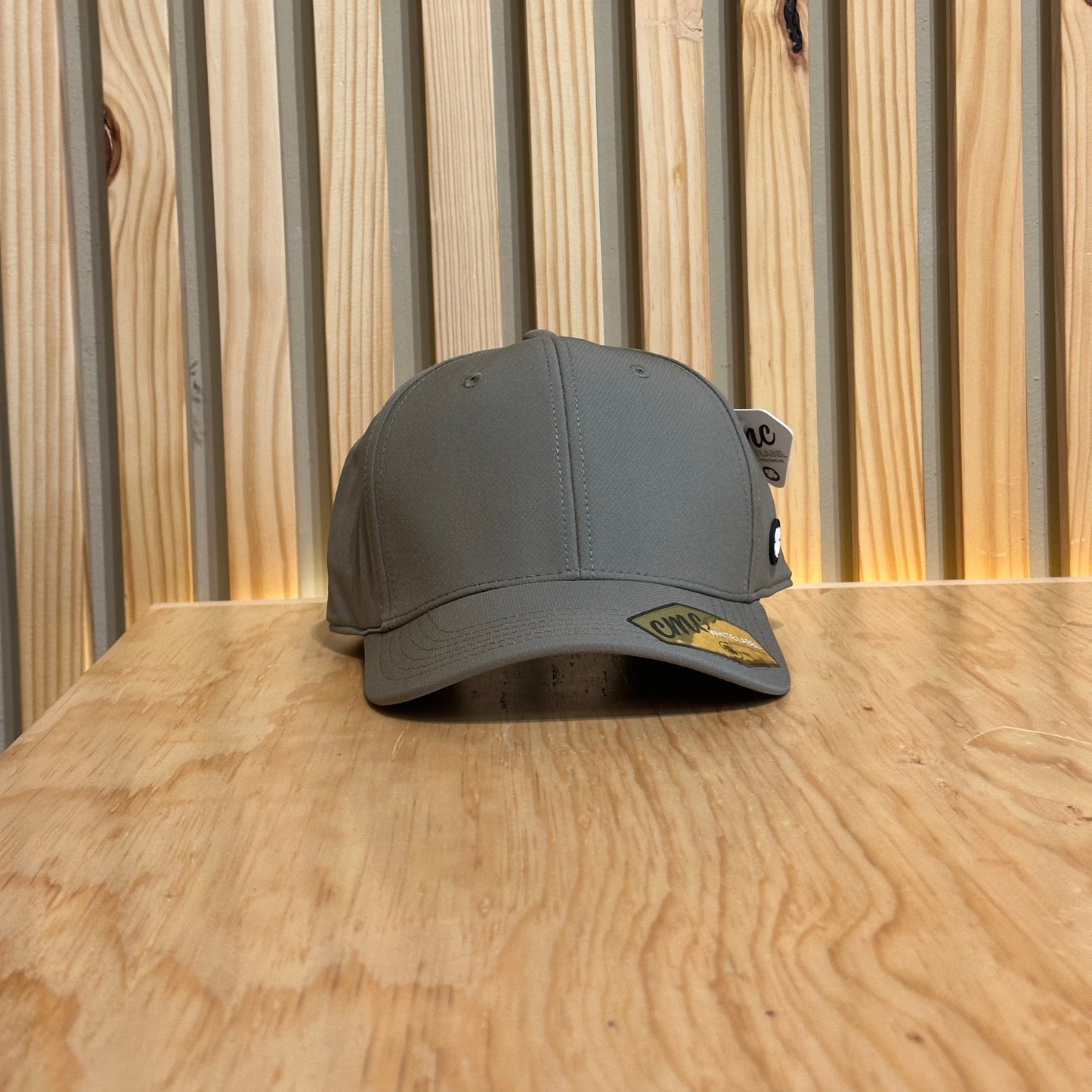 Gorra Black Clover White Label CMC Olivo Ajustable