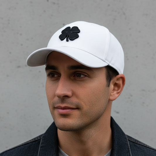 Gorra Black Clover Premium 1A Blanco Negro Ajustable