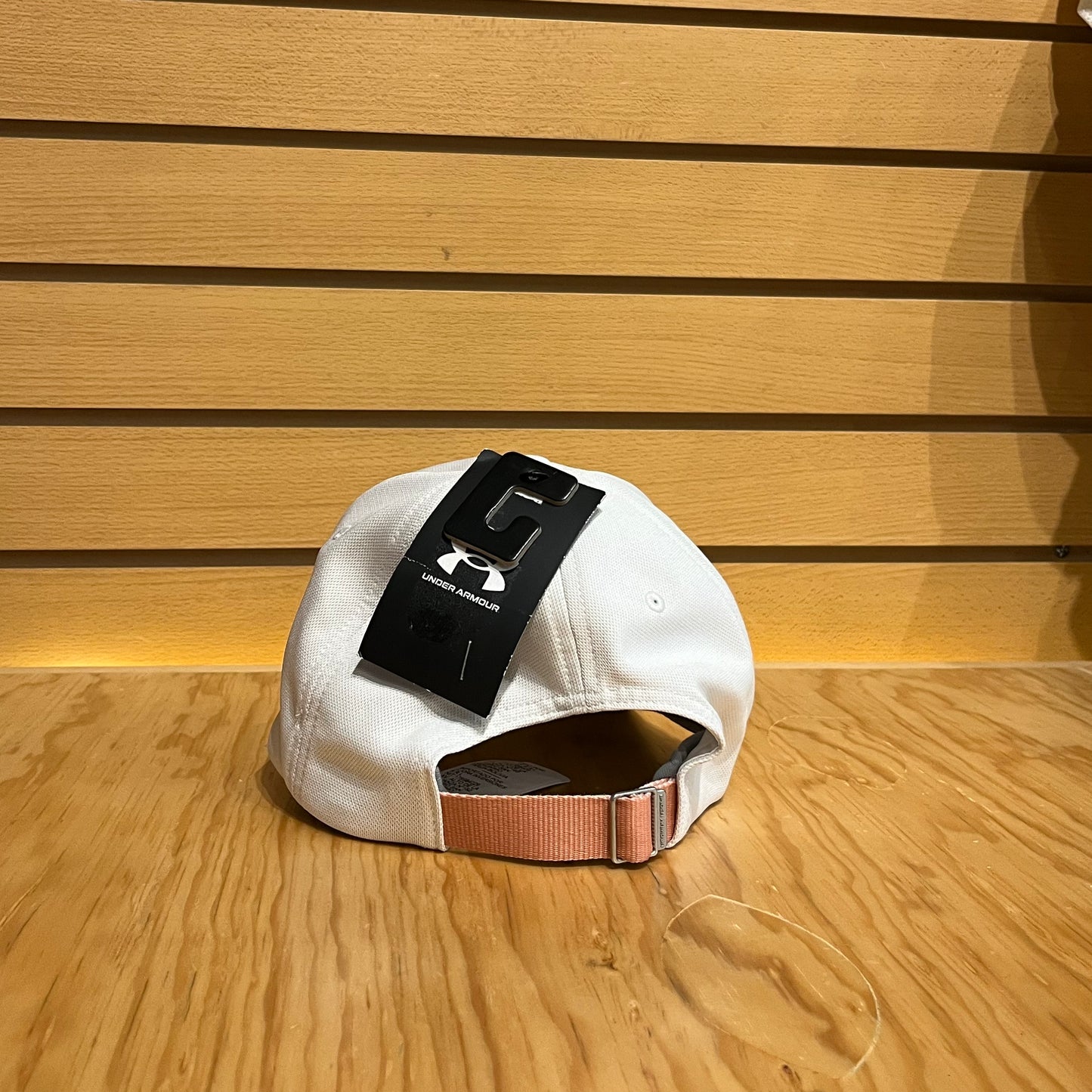 Gorra Under Armour Blanco Rosa 1376705