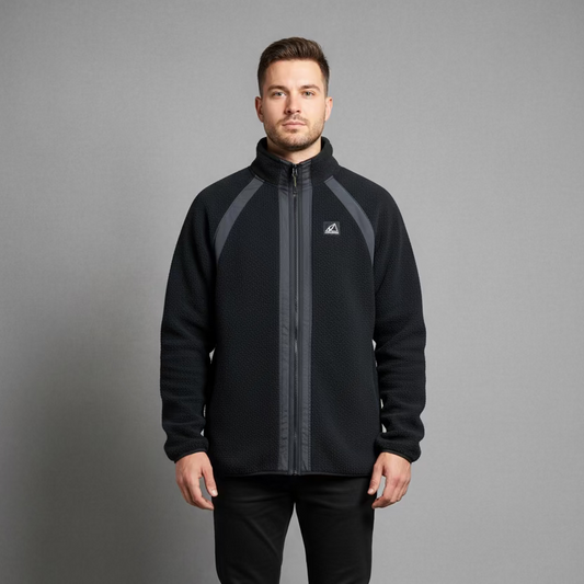 Chamarra New Balance All Terrain Oversized Negro 30WJ13505B